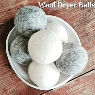 Wool dryer balls   grey and white  by ThatRedHouse