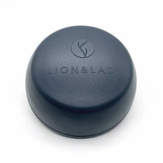 storage cap for feeding bottle by Lion & Lady